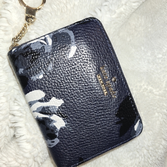 Kate Spade Cardholder Wallet Key Chain - Picture 2 of 5